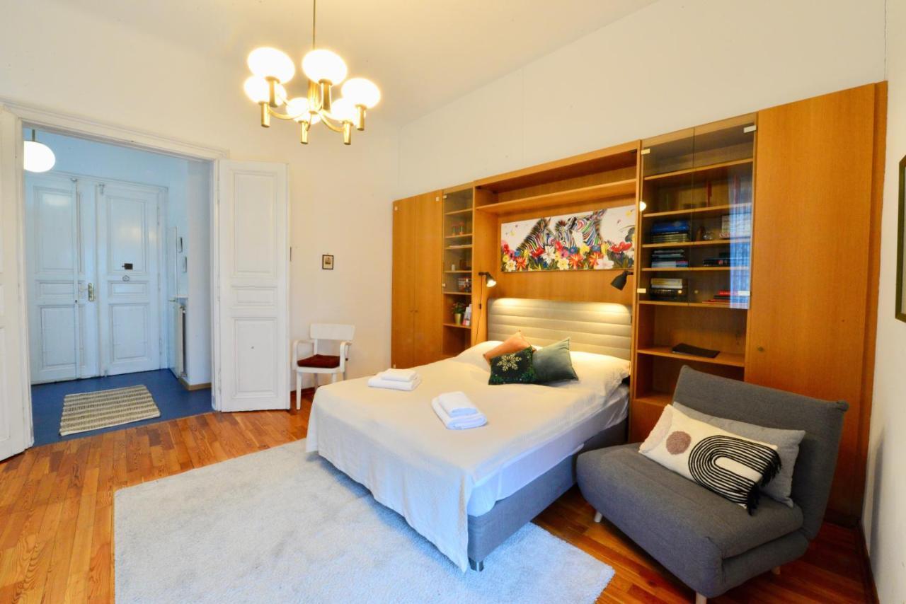Charming With Balcony In Hip & Trendy Margareten Viena Exterior foto